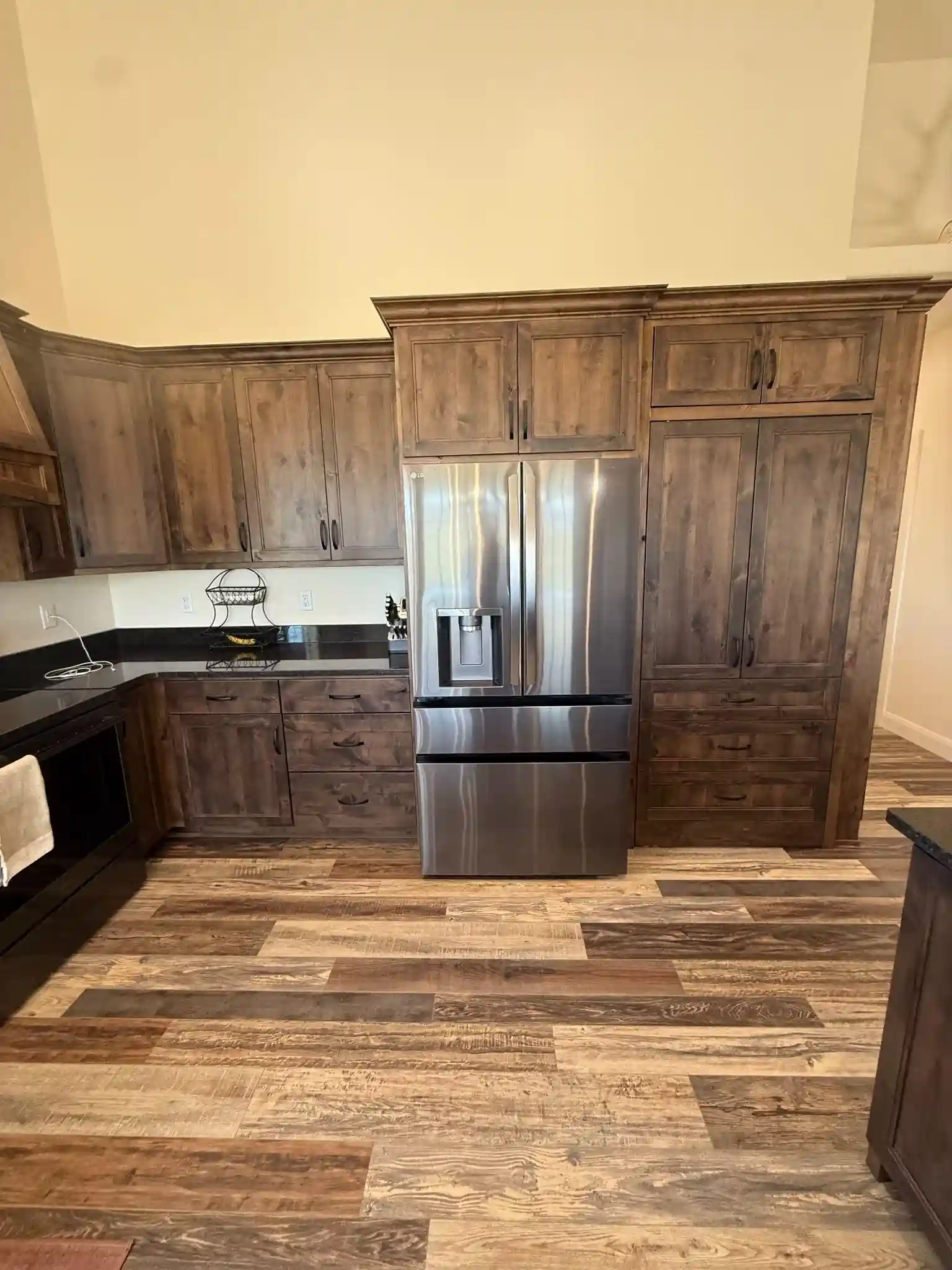 Dark Stained Island Kitchen detail 1