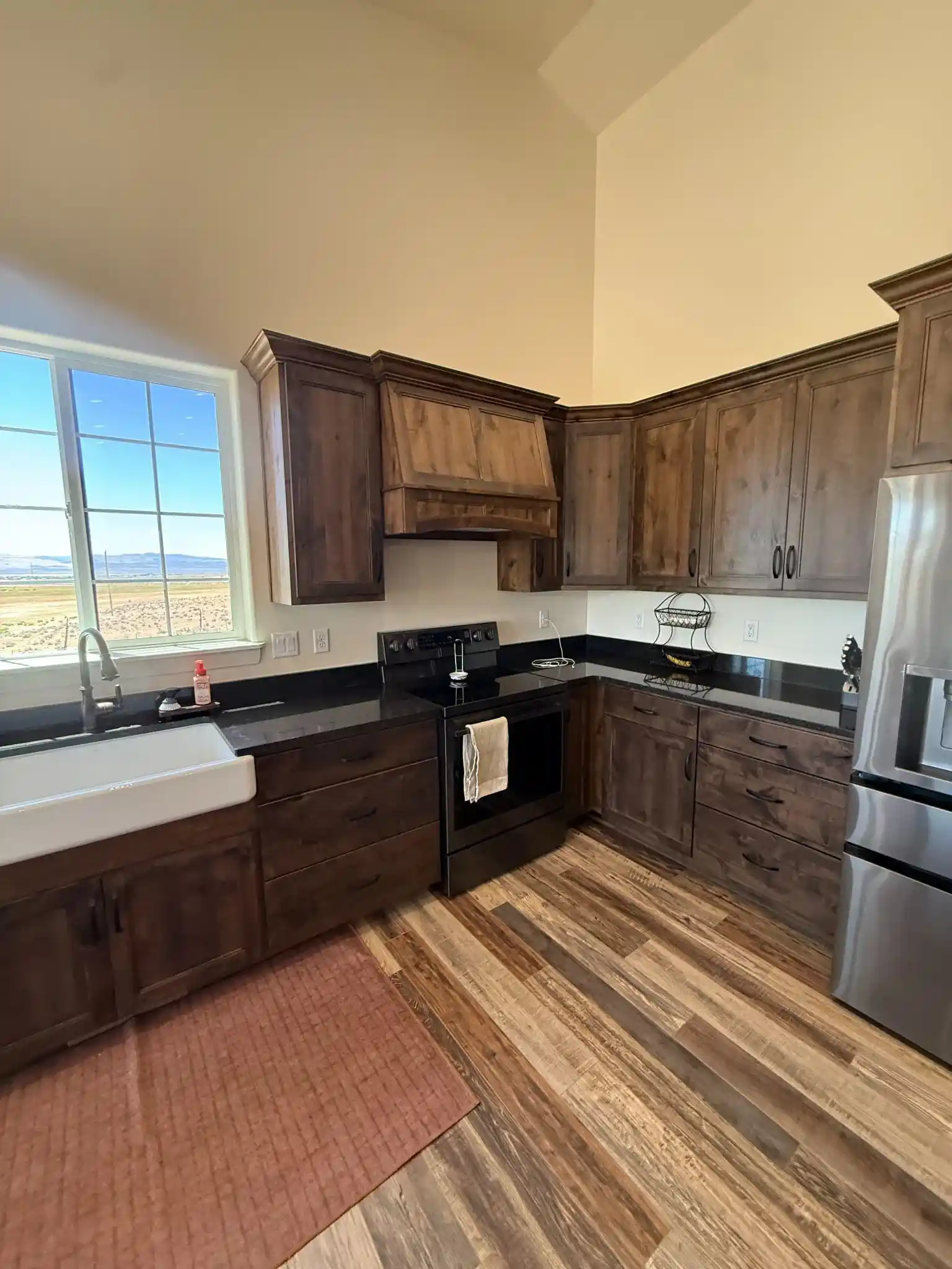 Dark Stained Island Kitchen detail 2